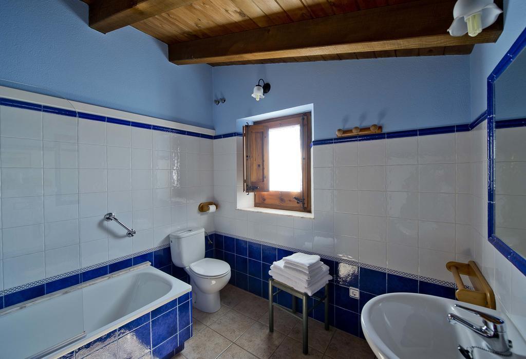 Mas El Ferres Guest House Joanetes ภายนอก รูปภาพ